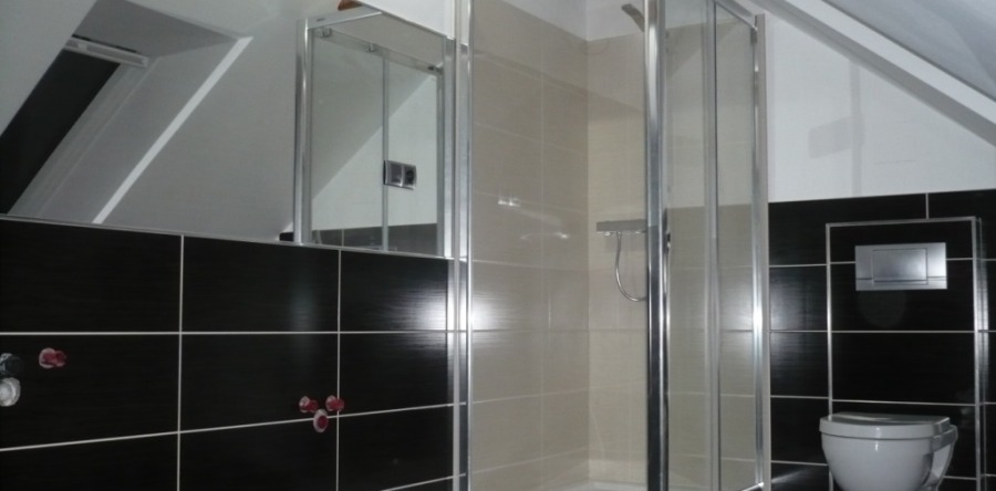 Býtová jádra,  koupelny