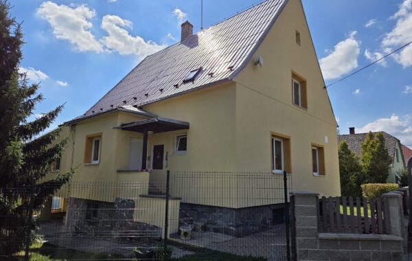 Fasáda školka Mladějovice